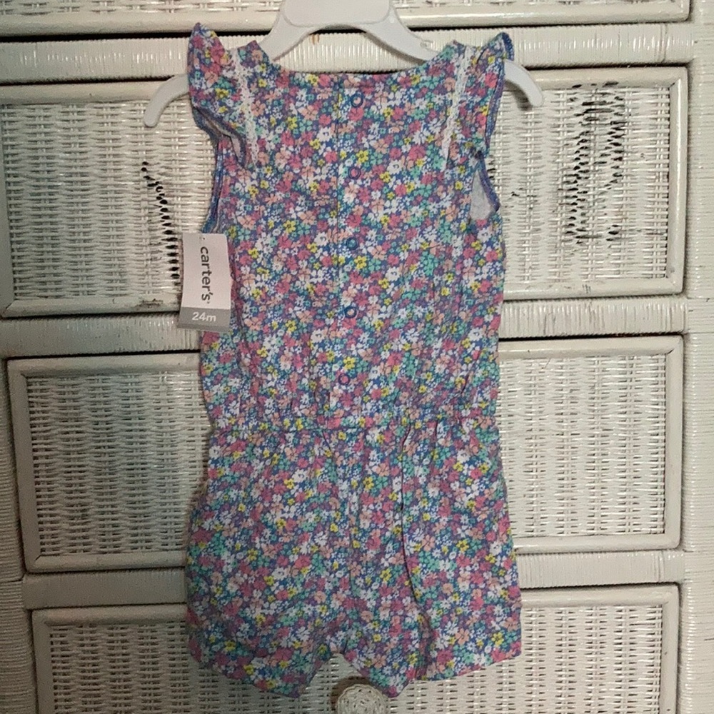 Carter’s Romper - Picture 2 of 2